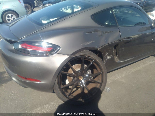 2018 Porsche 718, VIN: WP0AA2A87JK262122