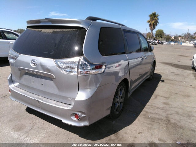Toyota SIENNA SE 2015 5TDXK3DC7FS599502 Image 4