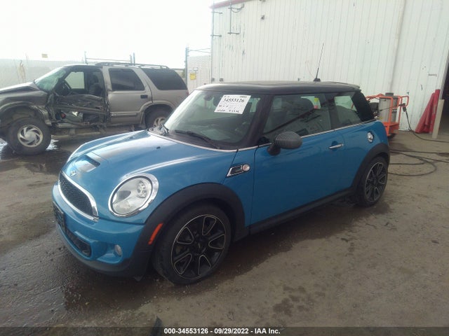 Mini Cooper Hardtop S 2013 WMWSV3C55DT388346 Image 2