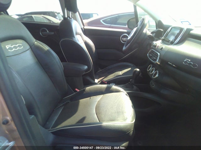 2017 Fiat 500X, VIN: ZFBCFYCB6HP607341
