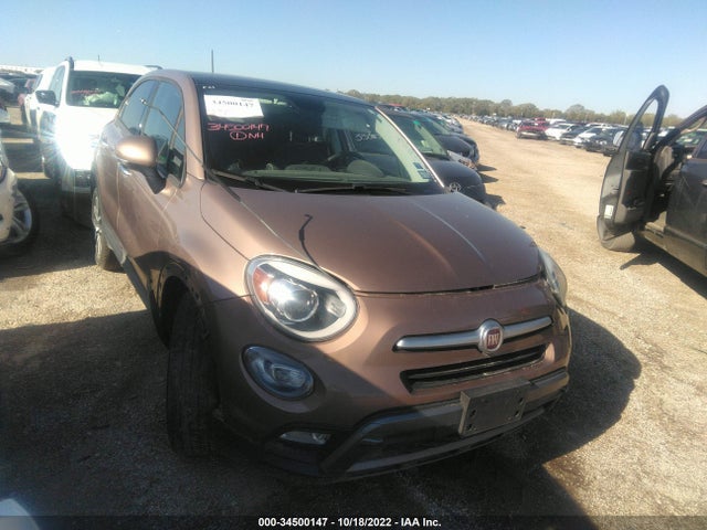 2017 Fiat 500X, VIN: ZFBCFYCB6HP607341