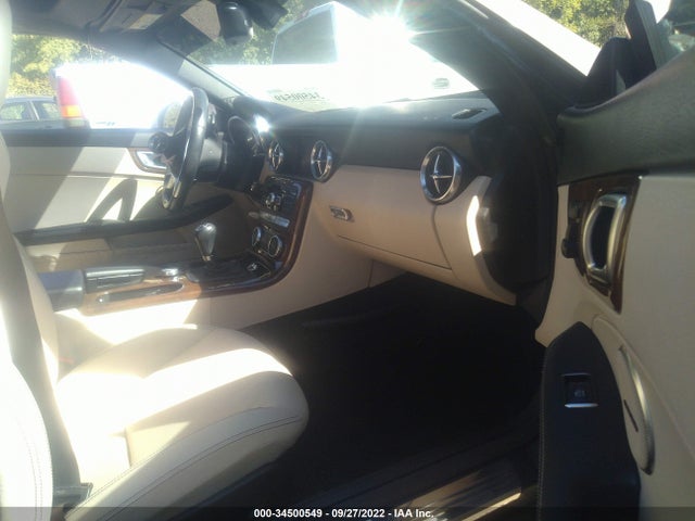 2015 Mercedes-Benz SLK-Class, VIN: WDDPK4HA5FF106131