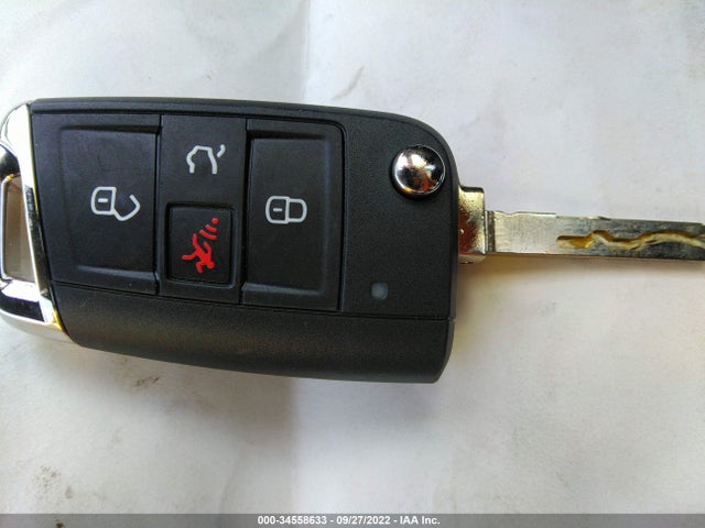 2021 Volkswagen Golf, VIN: 3VWG57AU2MM012077