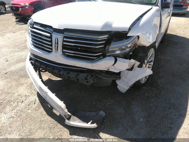 2016 Lincoln Navigator, VIN: 5LMJJ2HT5GEL11263