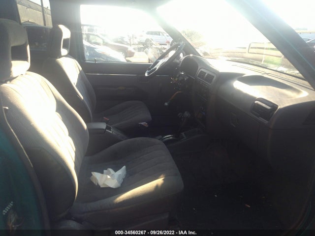 1995 NISSAN TRUCK KING CAB SE/KING CAB XE VIN: 1N6HD16Y5SC369901