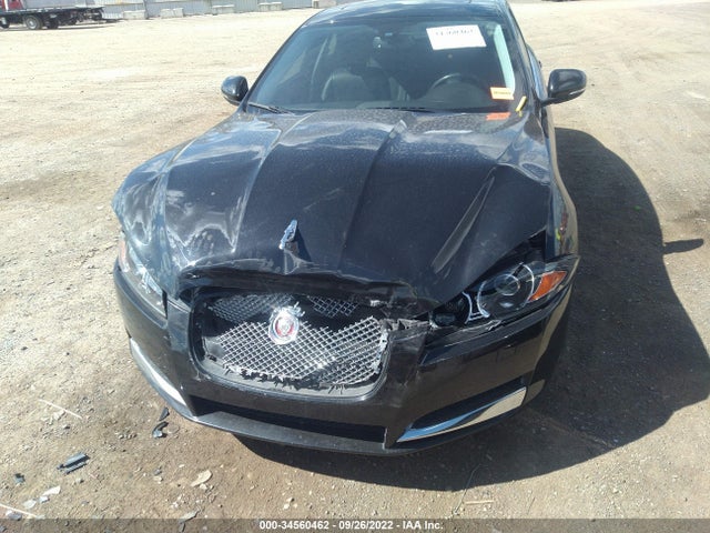 SAJWA0ES6EPU17821 Jaguar Xf I4 T