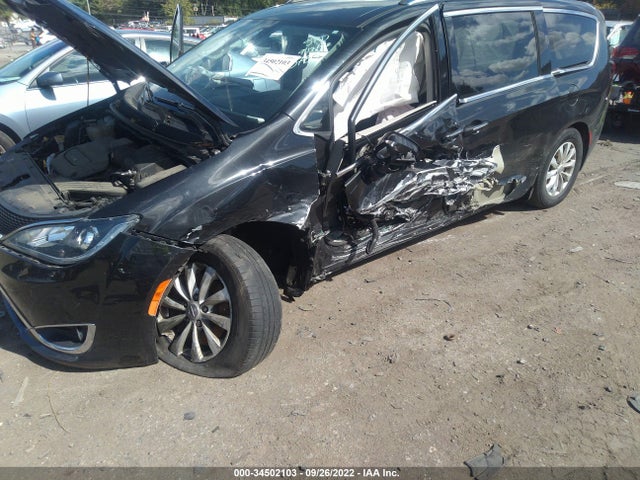 Chrysler Pacifica Touring L 2018 2C4RC1BG2JR323214 Image 6