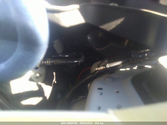 Tesla Model Y Long Range 2022 7SAYGAEE3NF359606 Image 11
