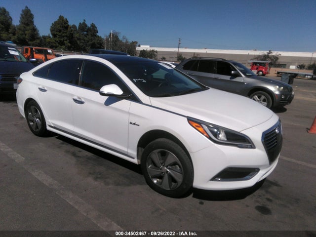2016 Hyundai Sonata, VIN: KMHE34L15GA018759