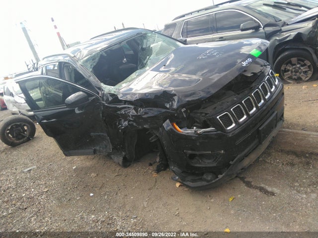 34509890 :رقم المزاد ، 3C4NJDBB1JT485407 vin ، 2018 Jeep Compass Latitude 4x4 مزاد بيع