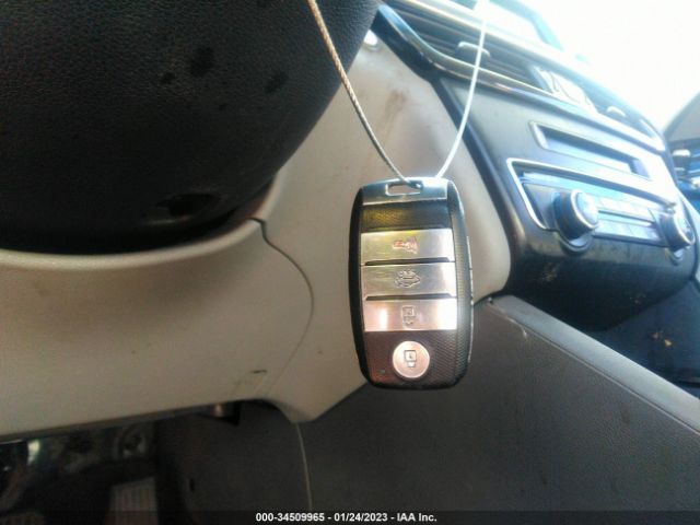 5XXGU4L39GG084943 KIA OPTIMA EX