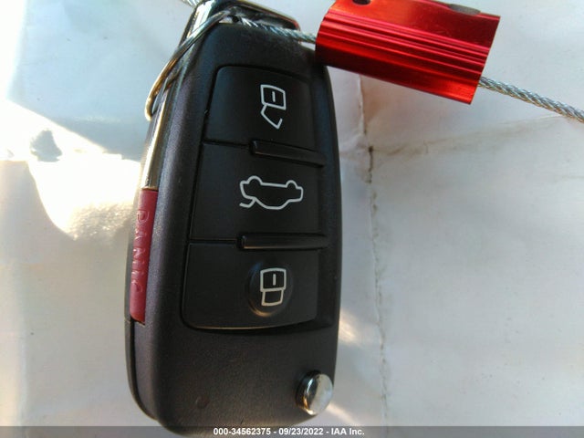 2020 Audi A3, VIN: WAUBEGFF2LA102832