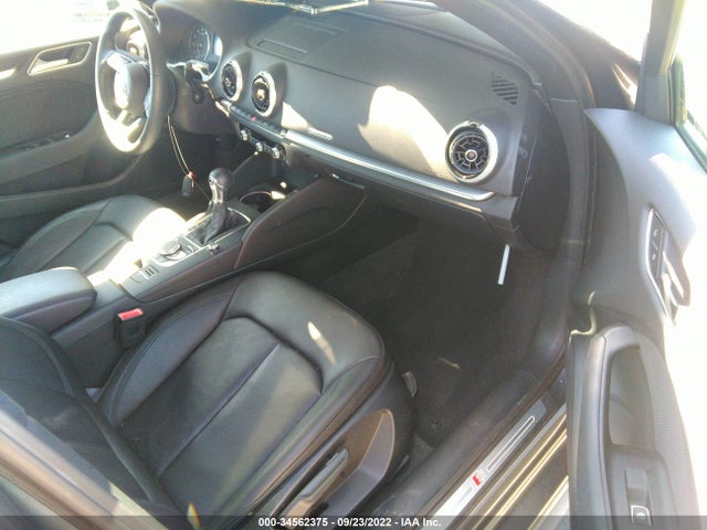 2020 Audi A3, VIN: WAUBEGFF2LA102832