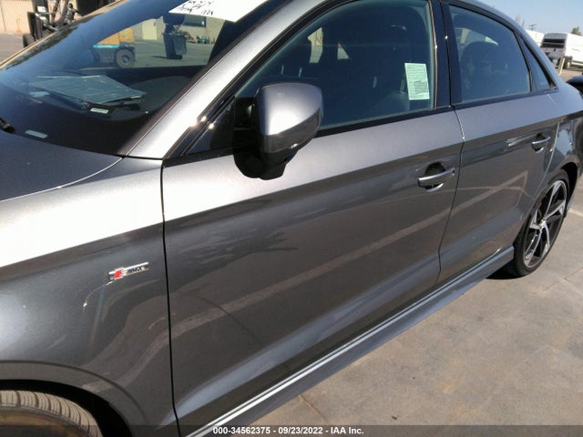 2020 Audi A3, VIN: WAUBEGFF2LA102832