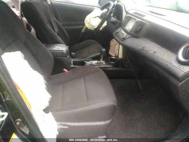 2017 Toyota RAV4, VIN: JTMRJREV8HD099460