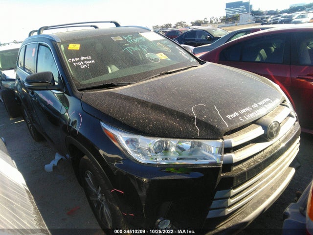 2018 Toyota Highlander, VIN: 5TDJZRFH2JS813236