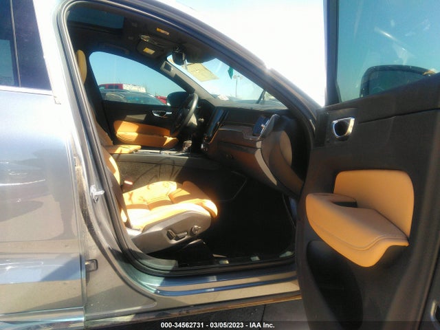 YV4102DL7M1700342 Volvo Xc60 Inscription