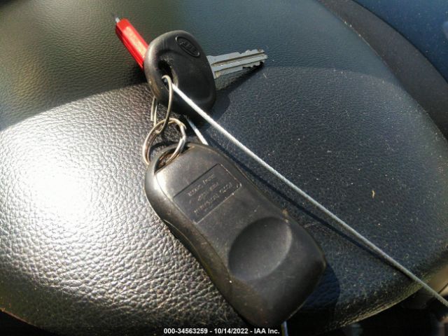 KNAFK4A66E5075758 KIA FORTE LX