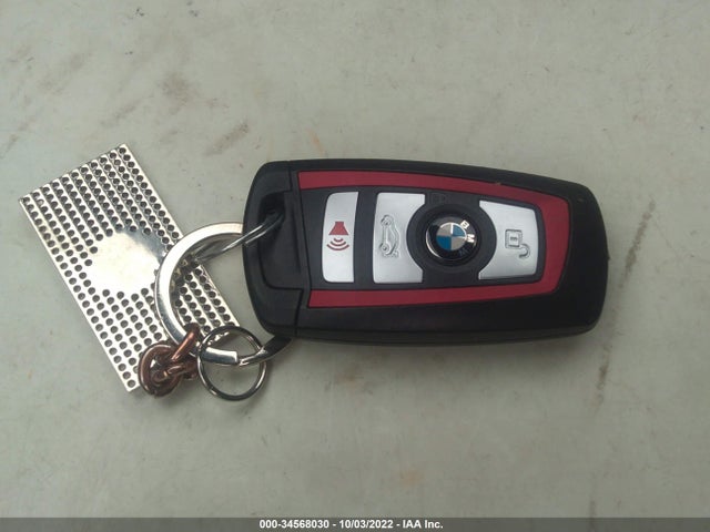 BMW 3 Series 330i Xdrive 2018 WBA8D9G5XJNU72852 Image 3