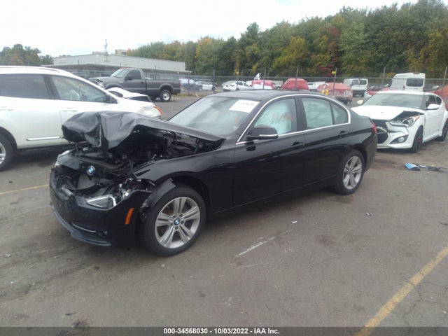 BMW 3 Series 330i Xdrive 2018 WBA8D9G5XJNU72852 Image 2