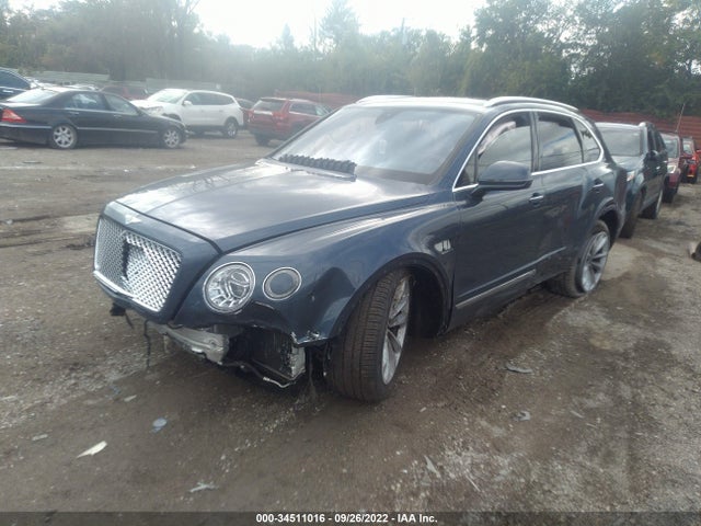 2017 Bentley Bentayga, VIN: SJAAC2ZV8HC015864