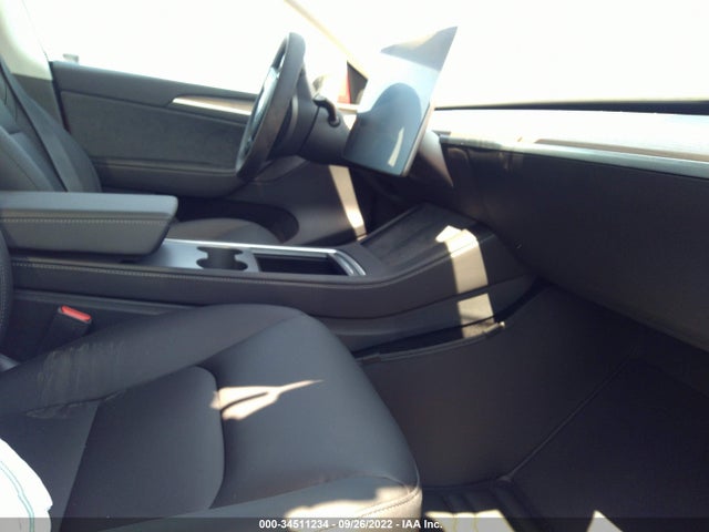 Tesla Model Y Long Range 2022 7SAYGDEE8NA012206 Image 5