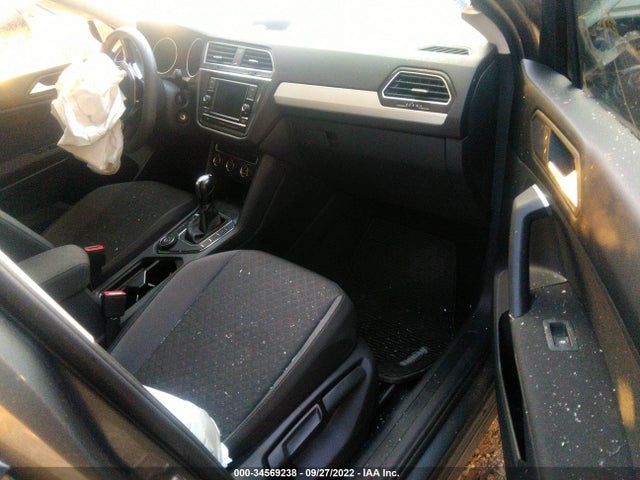 2020 Volkswagen Tiguan, VIN: 3VV0B7AX8LM112305