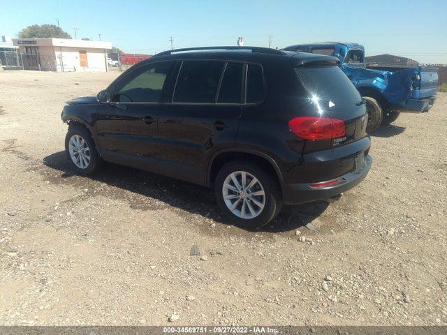 2017 Volkswagen Tiguan, VIN: WVGBV7AX5HK043260