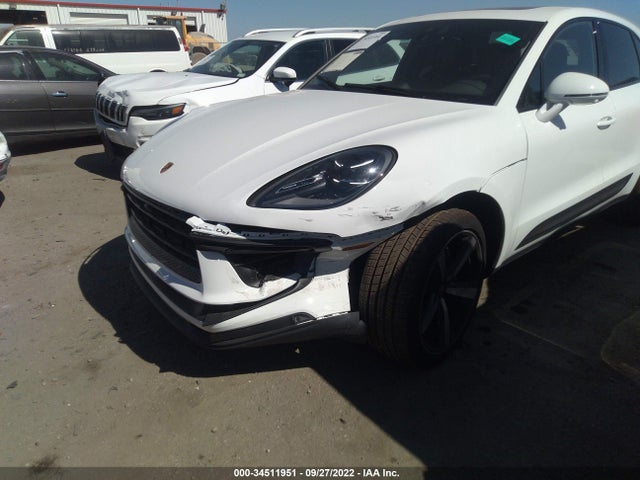 2022 Porsche Macan, VIN: WP1AA2A57NLB06974