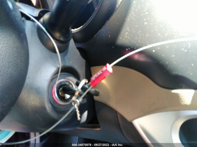 KNADM4A35F6450929 KIA RIO LX