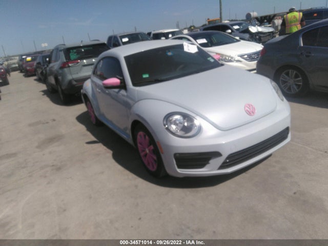 2018 Volkswagen Beetle, VIN: 3VWFD7AT9JM714107