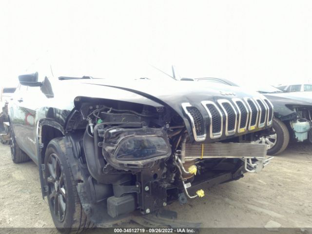 1C4PJLCX5JD607897 Jeep Cherokee Latitude