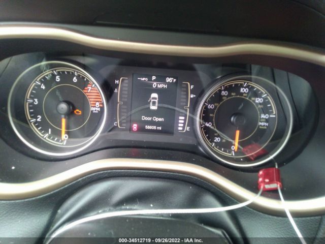 1C4PJLCX5JD607897 Jeep Cherokee Latitude