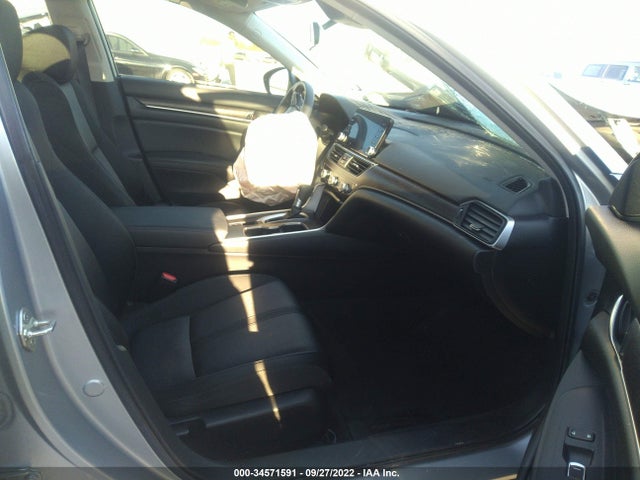 2019 HONDA ACCORD SEDAN EX 1.5T VIN: 1HGCV1F46KA033050