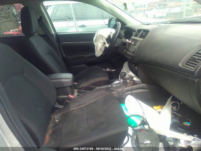 4A4AP3AW8FE043333 Mitsubishi OUTLANDER SPORT