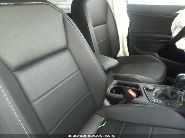 2021 Volkswagen Tiguan, VIN: 3VV2B7AX4MM054459
