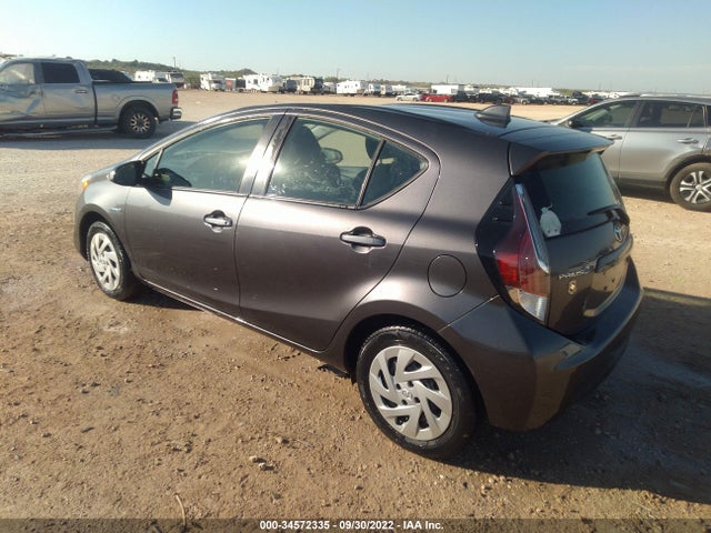 Toyota Prius C One/two/three/four 2016 JTDKDTB39G1130773 Image 3