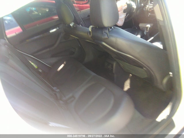 WBXHU7C36J5H42581 BMW X1 Sdrive28i