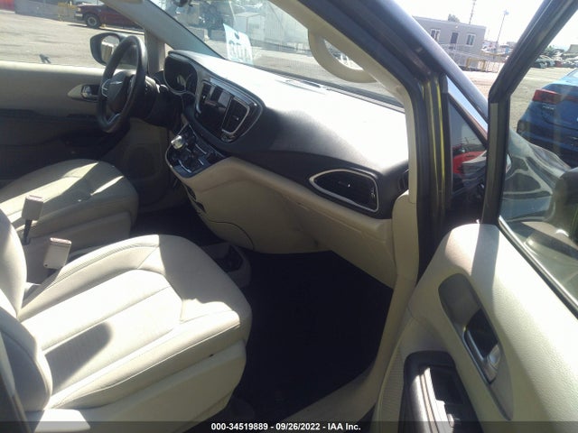 2018 Chrysler Pacifica Hybrid, VIN: 2C4RC1H78JR194872
