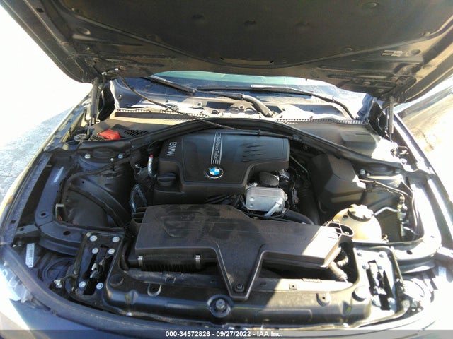 WBA3B1C55EP680669 BMW 3 Series 320i