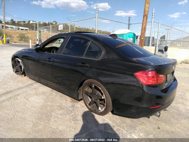 WBA3B1C55EP680669 BMW 3 Series 320i