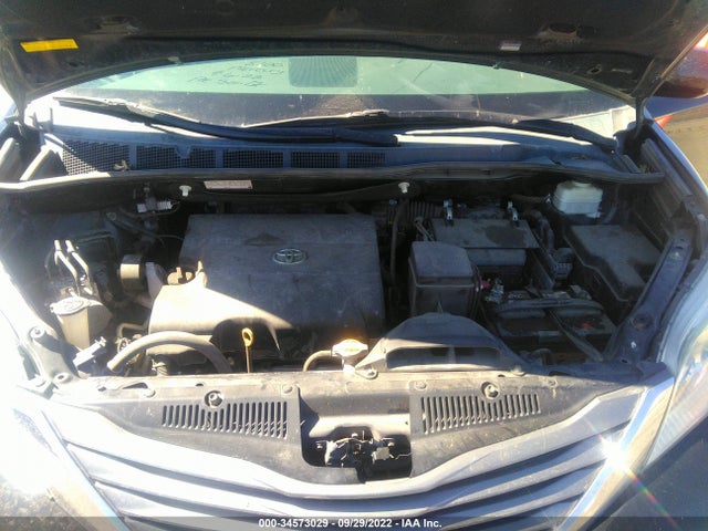 2014 TOYOTA SIENNA XLE/XLE AAS/LTD VIN: 5TDYK3DC2ES443824