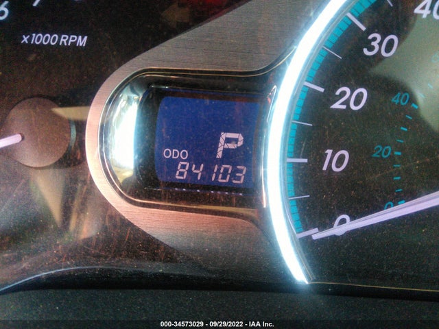 2014 TOYOTA SIENNA XLE/XLE AAS/LTD VIN: 5TDYK3DC2ES443824