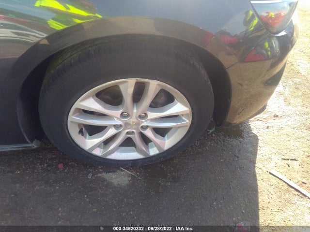 2016 Chevrolet Malibu, VIN: 1G1ZE5ST1GF296675