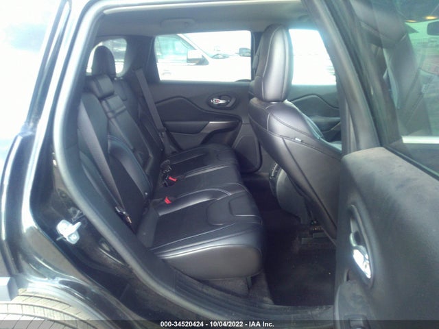 2019 JEEP CHEROKEE LATITUDE PLUS VIN: 1C4PJMLB4KD136191