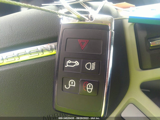 2020 Land Rover Defender, VIN: SALEJ7EX7L2020099