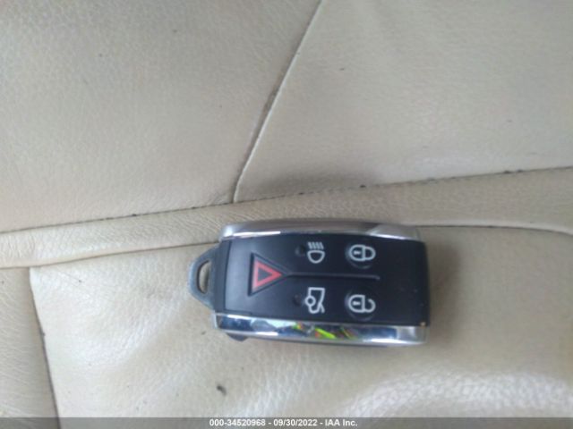 SAJWA0FB3CLS28904 Jaguar XF