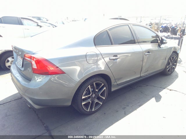 2017 Volvo S60, VIN: YV126MFL2H2437735