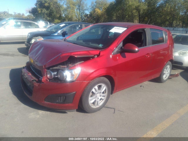 Chevrolet SONIC LT 2016 1G1JC6SG4G4115267 Image 2