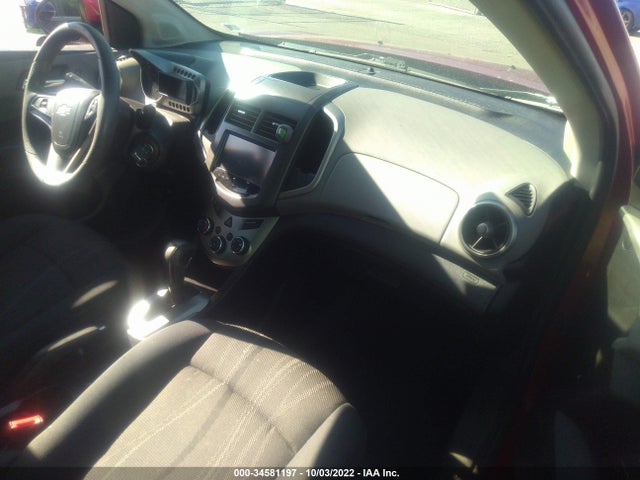 Chevrolet SONIC LT 2016 1G1JC6SG4G4115267 Image 7